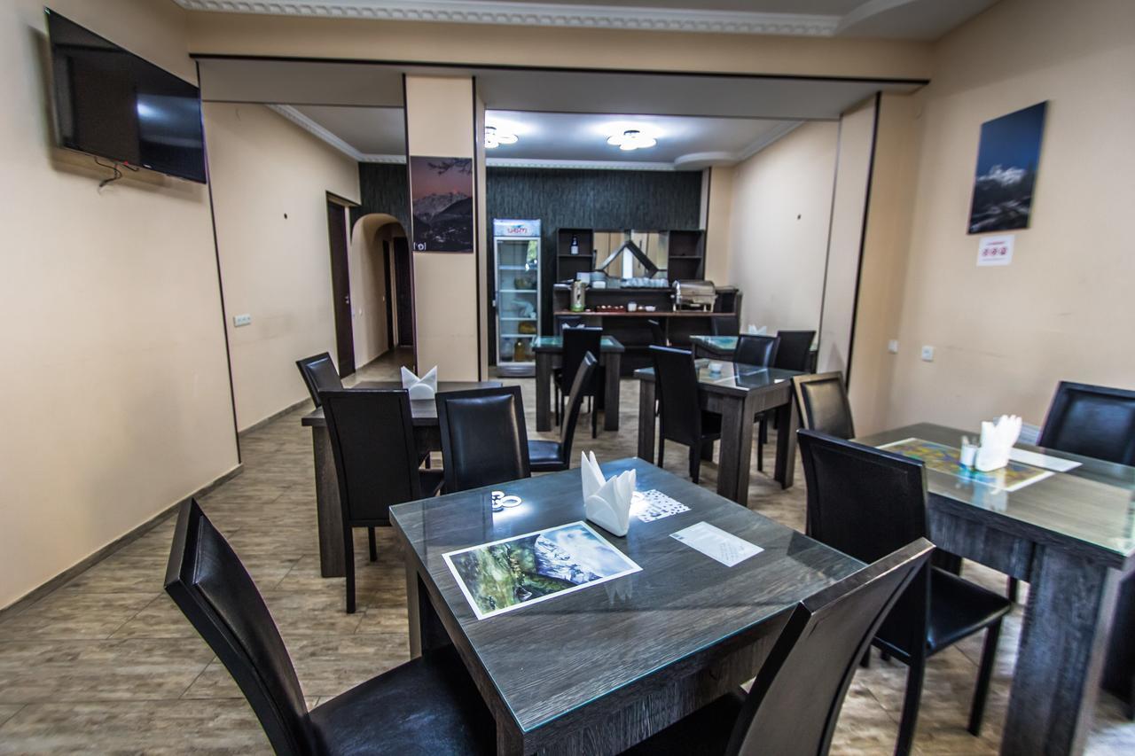Hotel Svanseti ميستيا المظهر الخارجي الصورة